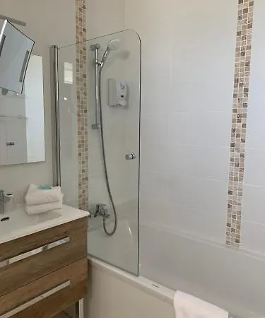 Szálloda Beau Rivage 3*