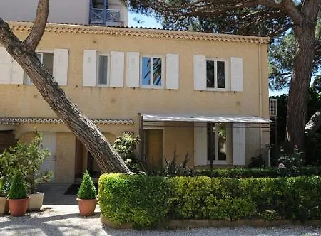 Hotel Beau Rivage 3*