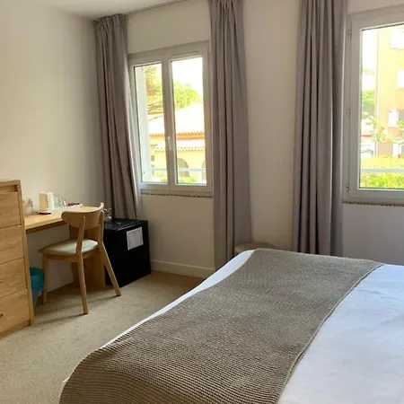 Beau Rivage Hotel Le Lavandou