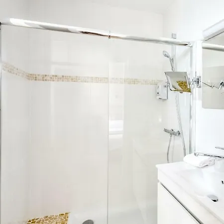 Beau Rivage Hotel Le Lavandou