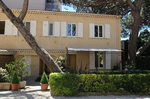 Hotell Beau Rivage 3*