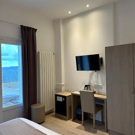 Hotel Beau Rivage 3*